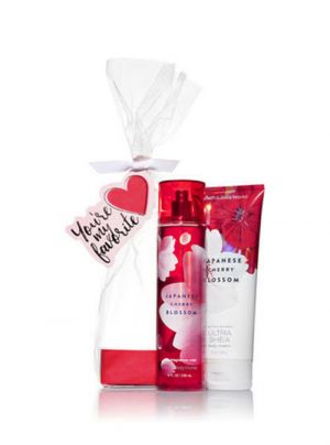 Gifter - מתנות לכל אירוע מתנות זוגיות BATH AND BODY WORKS JAPANESE CHERRY BLOSSOM BODY MIST + BODY CREAM GIFT SET